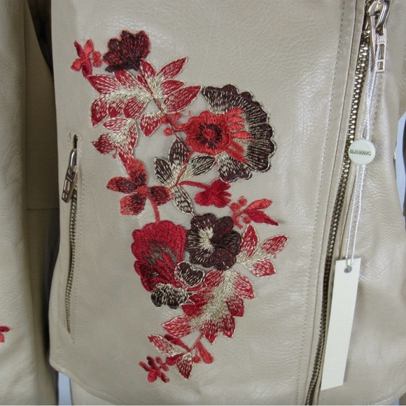 Blank NYC Beige Floral Embroidered Moto Jacket NWT - Picture 7 of 8